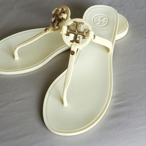 Tory Burch flipflops